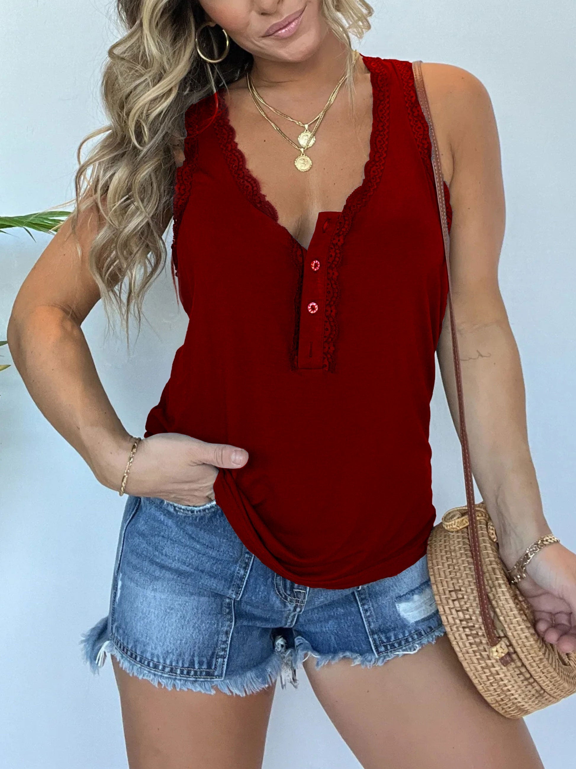 Tank top Henley z koronką, zapinany na guziki